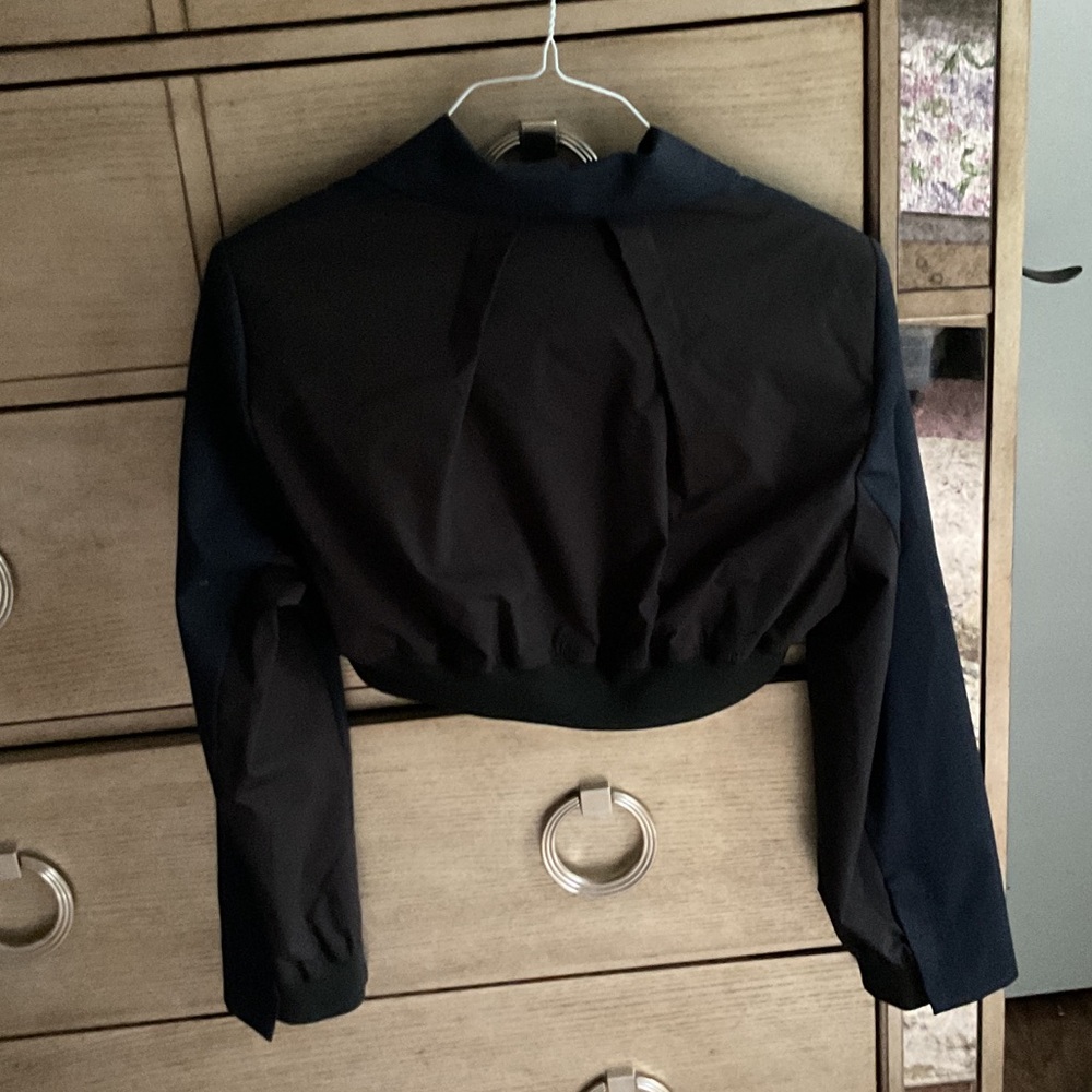 Zara Women's Dark Blue Cropped Blazer, size s ,new - Picture 6 of 9